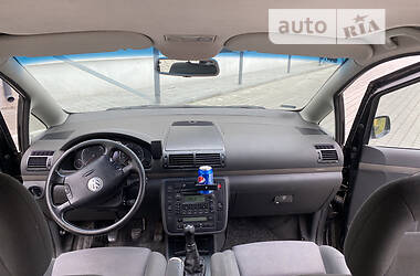 Минивэн Volkswagen Sharan 2003 в Львове