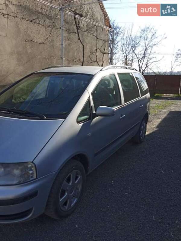 Минивэн Volkswagen Sharan 2002 в Чопе