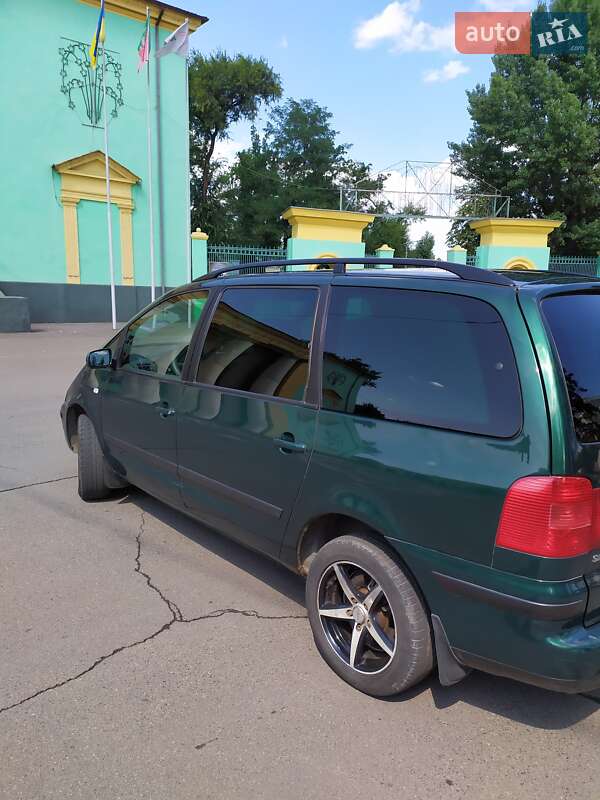Мінівен Volkswagen Sharan 2002 в Кривому Розі