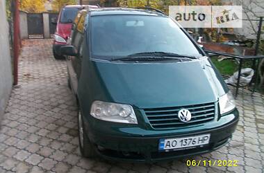 Мінівен Volkswagen Sharan 2000 в Ужгороді