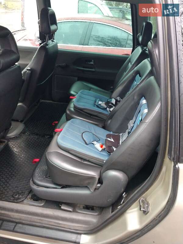 Мінівен Volkswagen Sharan 2008 в Черкасах