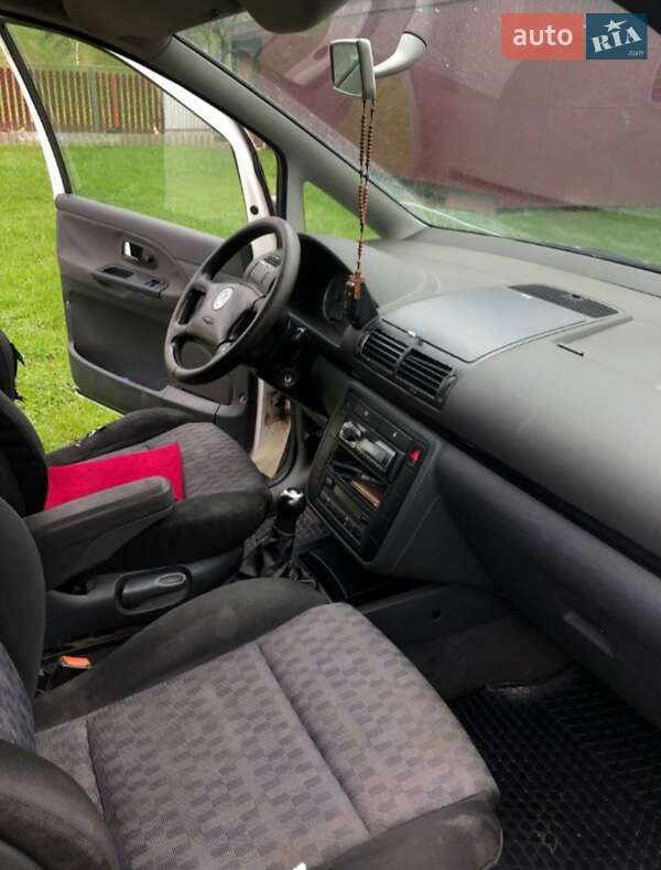 Минивэн Volkswagen Sharan 2002 в Ивано-Франковске фото 6 Минивэн Volkswagen Sharan 2002 в Ивано-Франковске