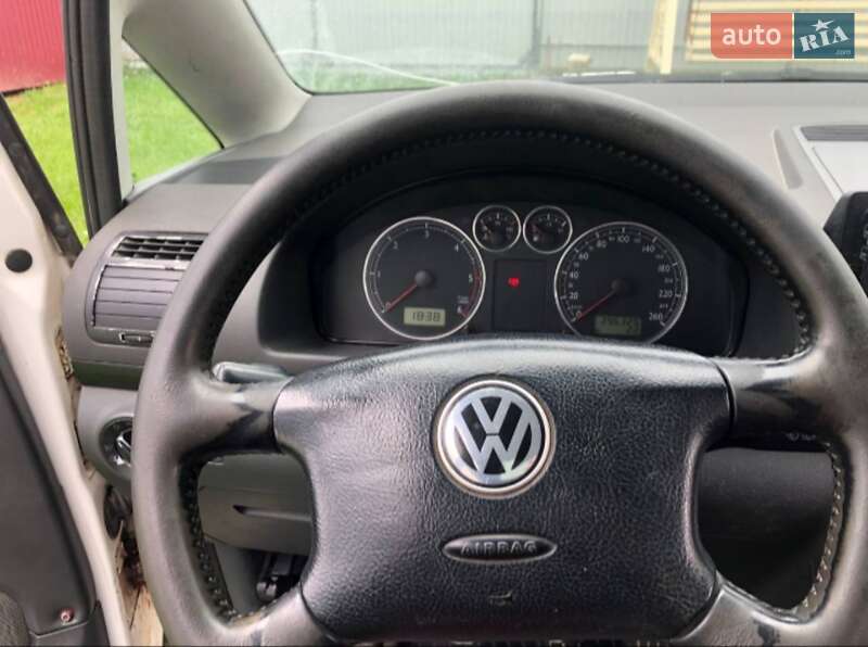 Минивэн Volkswagen Sharan 2002 в Ивано-Франковске фото 5 Минивэн Volkswagen Sharan 2002 в Ивано-Франковске