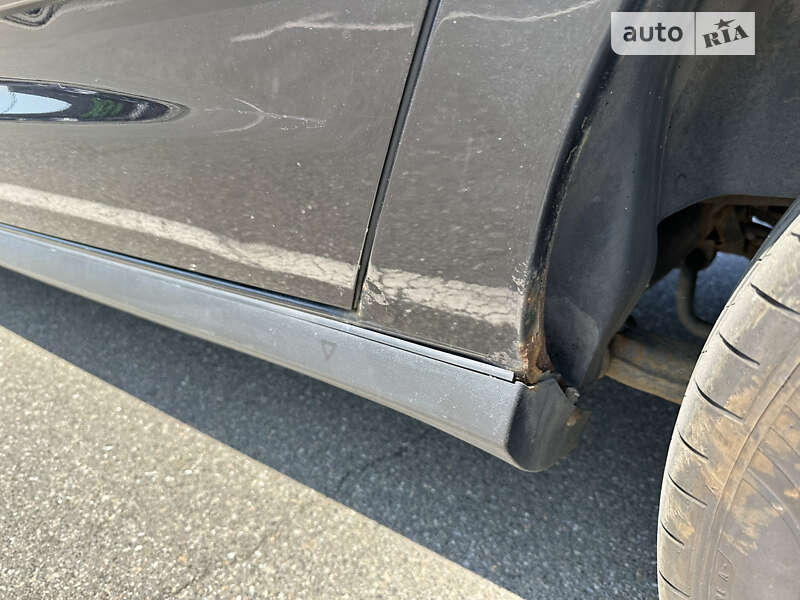 Минивэн Volkswagen Sharan 2007 в Киеве