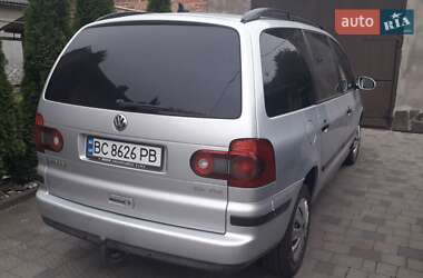 Минивэн Volkswagen Sharan 2009 в Сокале