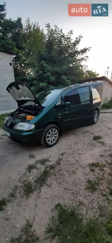 Минивэн Volkswagen Sharan 1996 в Харькове