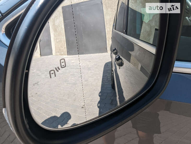 Мінівен Volkswagen Sharan 2016 в Івано-Франківську
