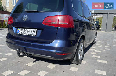 Минивэн Volkswagen Sharan 2011 в 