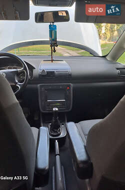 Минивэн Volkswagen Sharan 2007 в 
