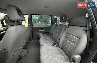 Минивэн Volkswagen Sharan 2003 в Краматорске