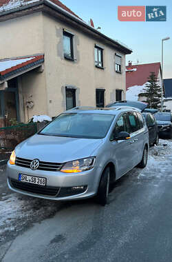 Volkswagen Sharan 2011