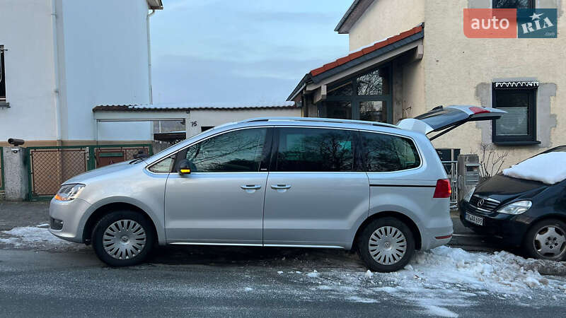 Минивэн Volkswagen Sharan 2011 в Одессе