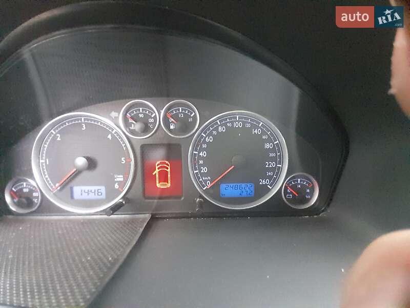 Мінівен Volkswagen Sharan 2006 в Умані