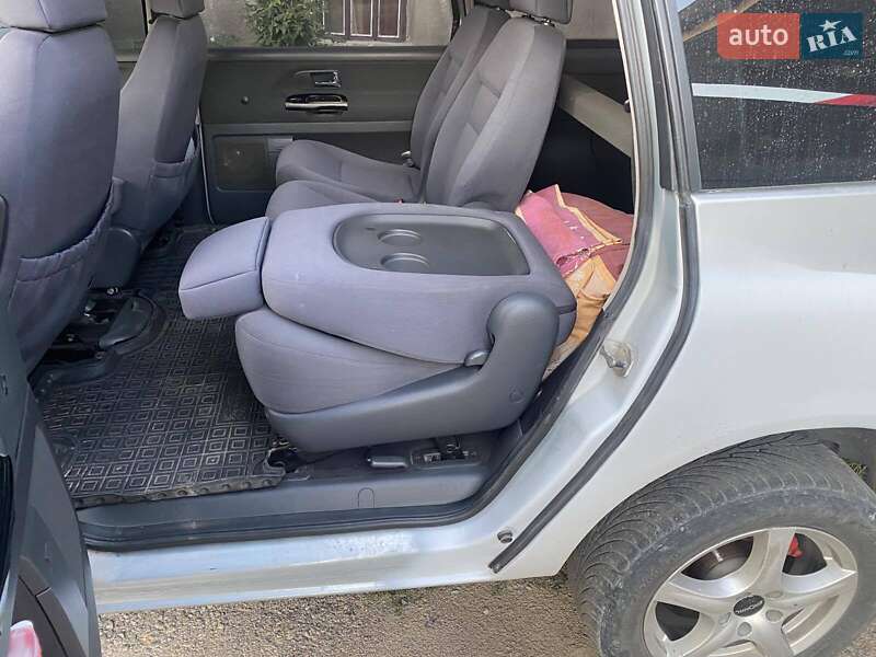 Минивэн Volkswagen Sharan 2000 в Могилев-Подольске