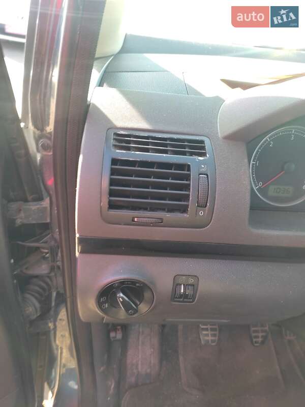 Мінівен Volkswagen Sharan 2006 в Львові