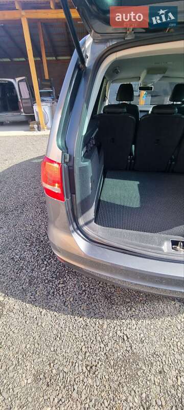 Минивэн Volkswagen Sharan 2011 в Ковеле