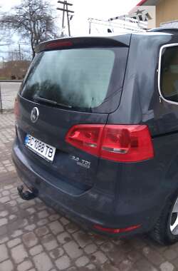 Мінівен Volkswagen Sharan 2011 в Стрию