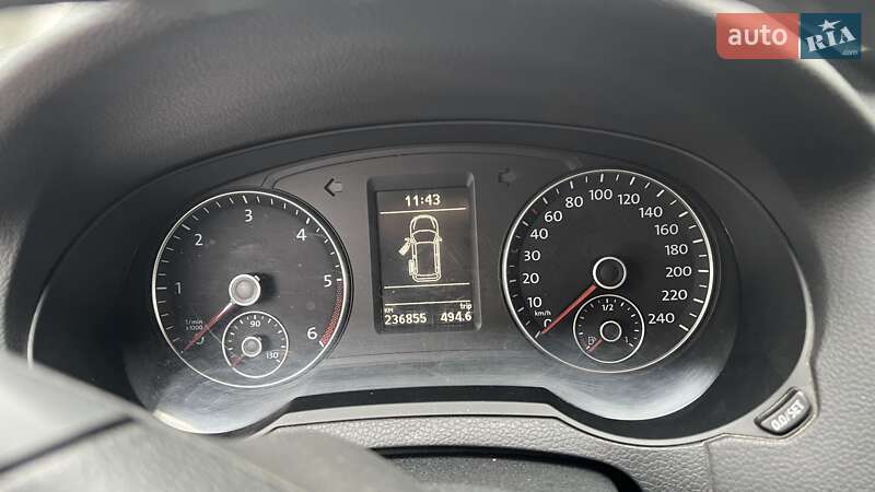 Мінівен Volkswagen Sharan 2012 в Житомирі