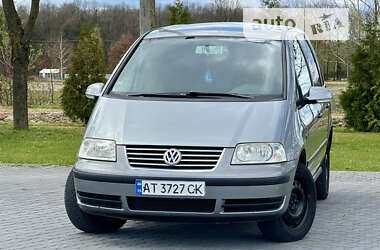 Минивэн Volkswagen Sharan 2004 в Коломые
