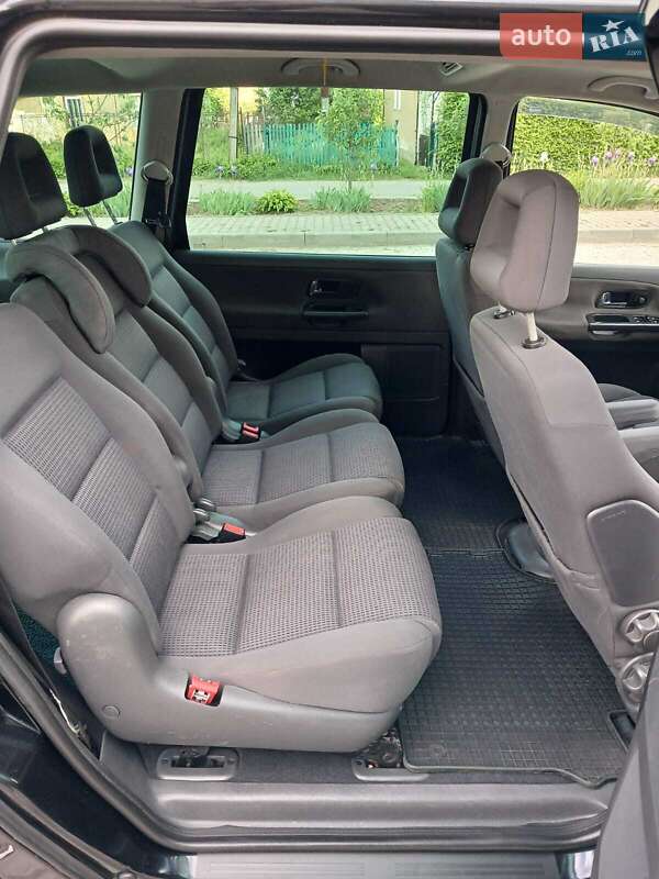 Минивэн Volkswagen Sharan 2008 в Коломые