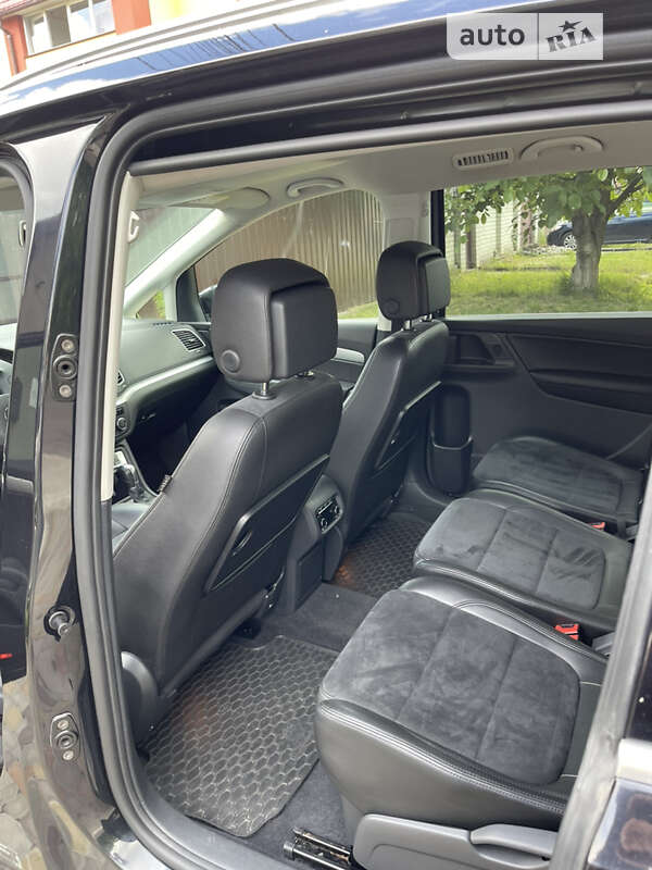 Минивэн Volkswagen Sharan 2015 в Киеве фото 11 Минивэн Volkswagen Sharan 2015 в Киеве
