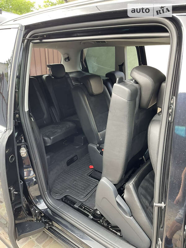 Минивэн Volkswagen Sharan 2015 в Киеве фото 17 Минивэн Volkswagen Sharan 2015 в Киеве