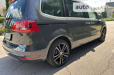 Минивэн Volkswagen Sharan 2011 в Черкассах