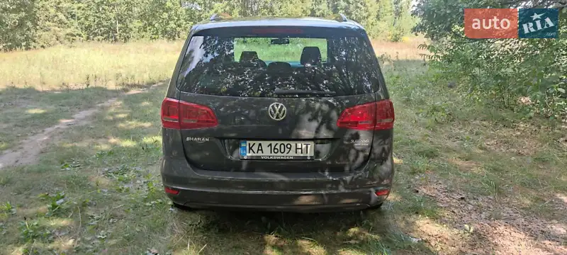 Volkswagen Sharan 2012