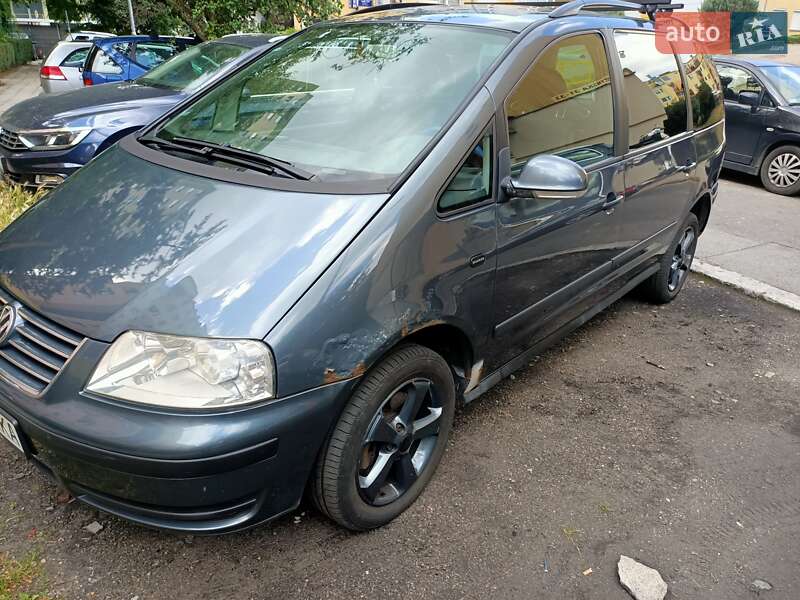 Минивэн Volkswagen Sharan 2007 в Ужгороде