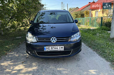 Минивэн Volkswagen Sharan 2011 в 