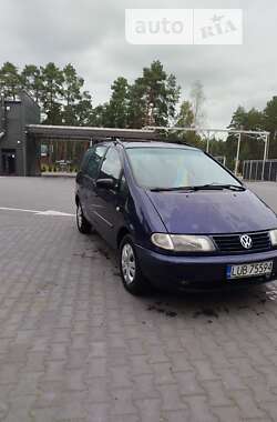 Минивэн Volkswagen Sharan 1999 в Маневичах