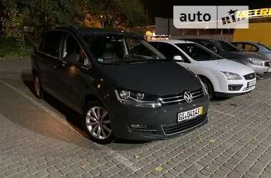 Мінівен Volkswagen Sharan 2012 в Стрию