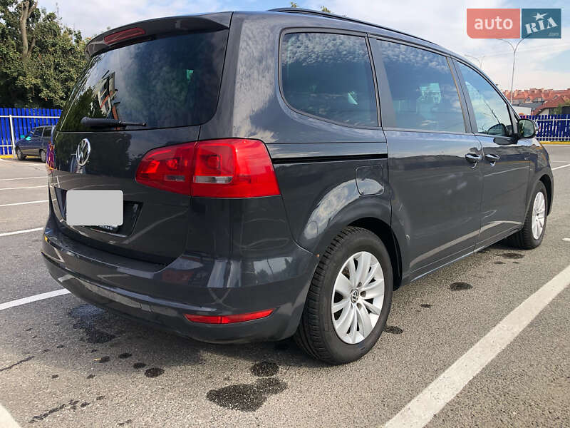 Минивэн Volkswagen Sharan 2012 в Ужгороде