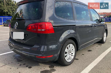 Минивэн Volkswagen Sharan 2012 в 