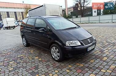 Минивэн Volkswagen Sharan 2005 в Луцке