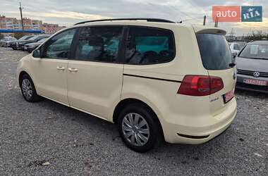 Минивэн Volkswagen Sharan 2013 в Ровно