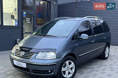 Мінівен Volkswagen Sharan 2006 в Чернівцях