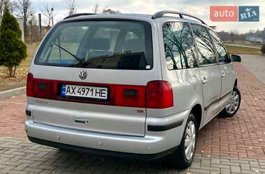 Минивэн Volkswagen Sharan 2000 в Харькове