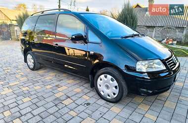 Мінівен Volkswagen Sharan 2001 в Чернівцях