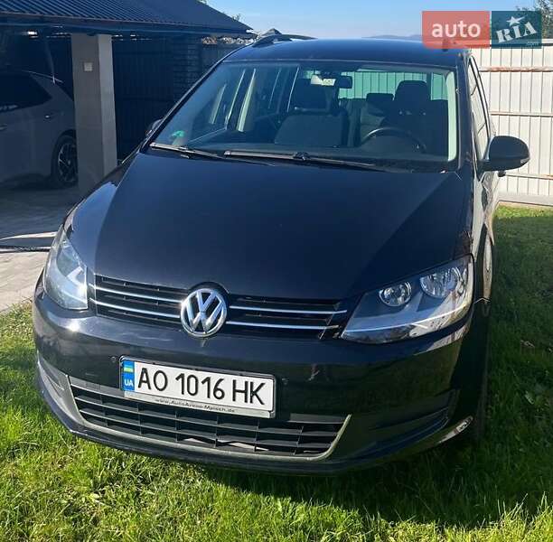 Мінівен Volkswagen Sharan 2011 в Мукачевому
