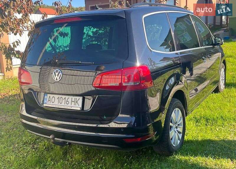 Мінівен Volkswagen Sharan 2011 в Мукачевому