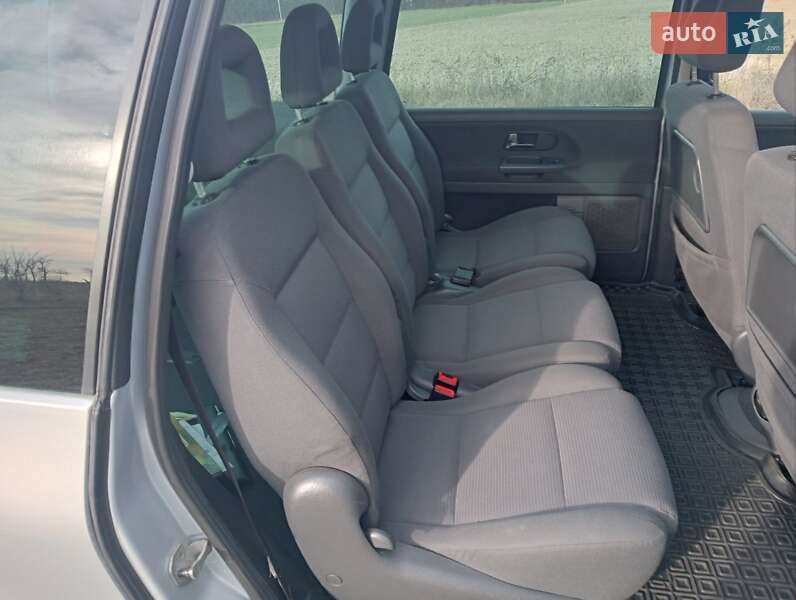 Минивэн Volkswagen Sharan 2002 в Виннице