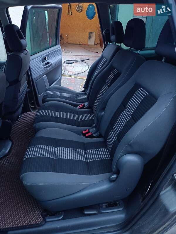 Минивэн Volkswagen Sharan 2008 в Березнеговатом