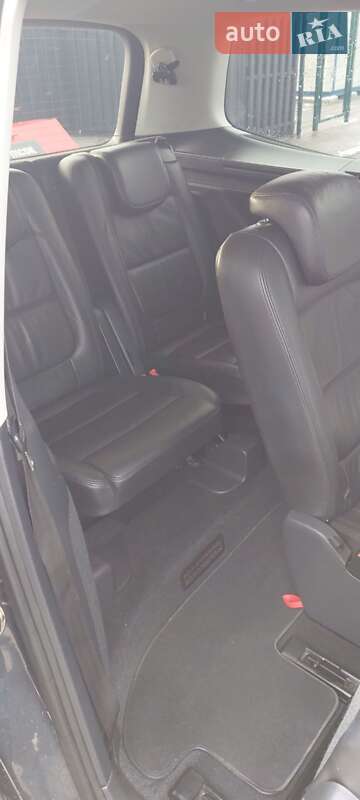 Минивэн Volkswagen Sharan 2012 в Стрые