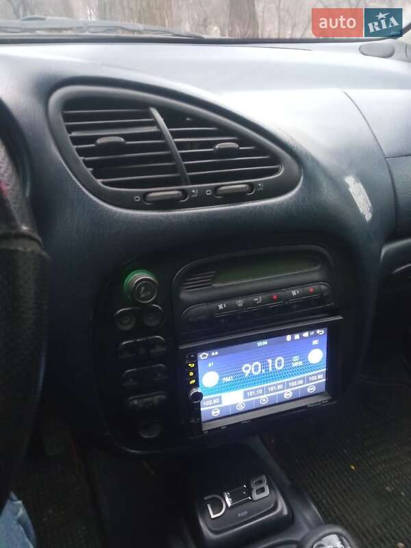 Минивэн Volkswagen Sharan 2000 в Каменском