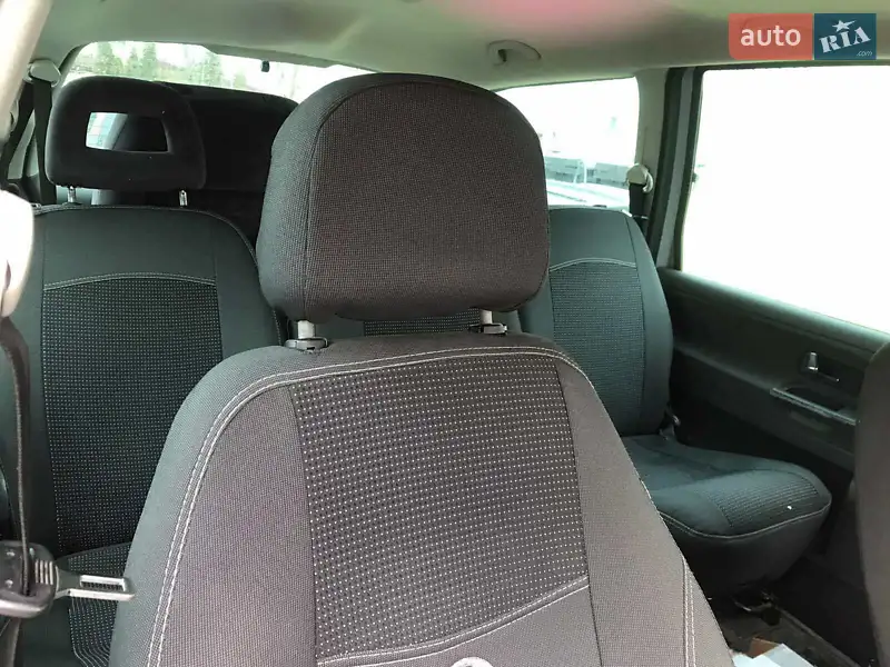 Volkswagen Sharan 2005 VIN WVWZZZ7MZ5V035097 фото оголошення 11 з 44