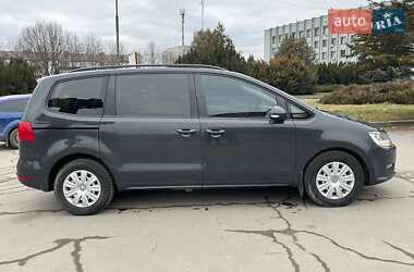 Минивэн Volkswagen Sharan 2011 в 
