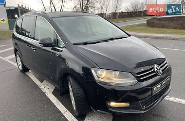 Минивэн Volkswagen Sharan 2013 в Киеве