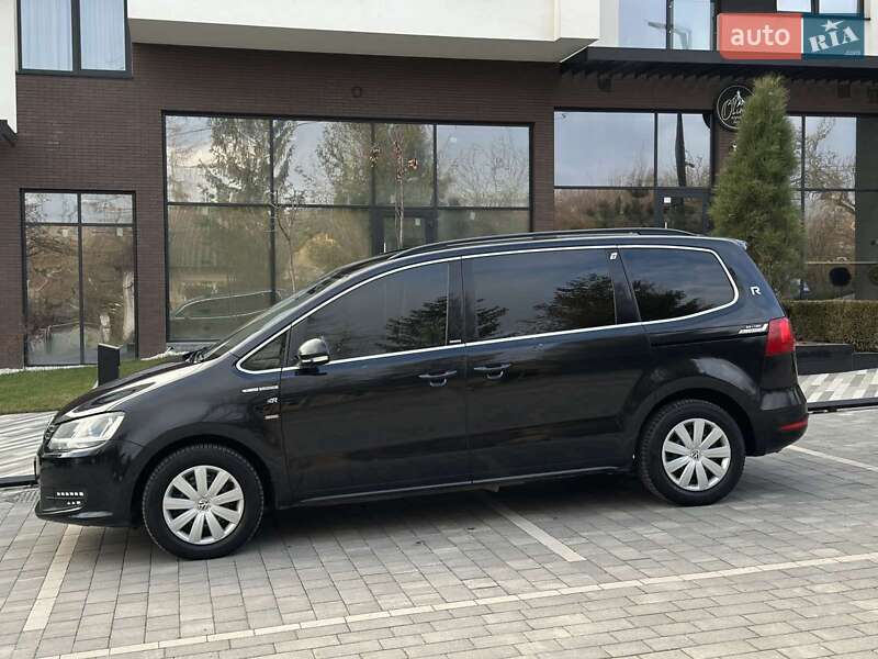 Минивэн Volkswagen Sharan 2011 в Тячеве