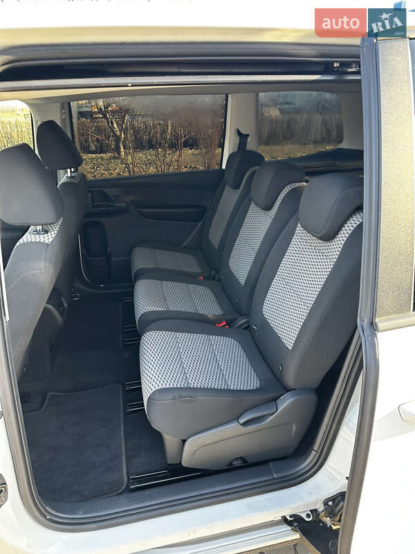 Мінівен Volkswagen Sharan 2013 в Луцьку